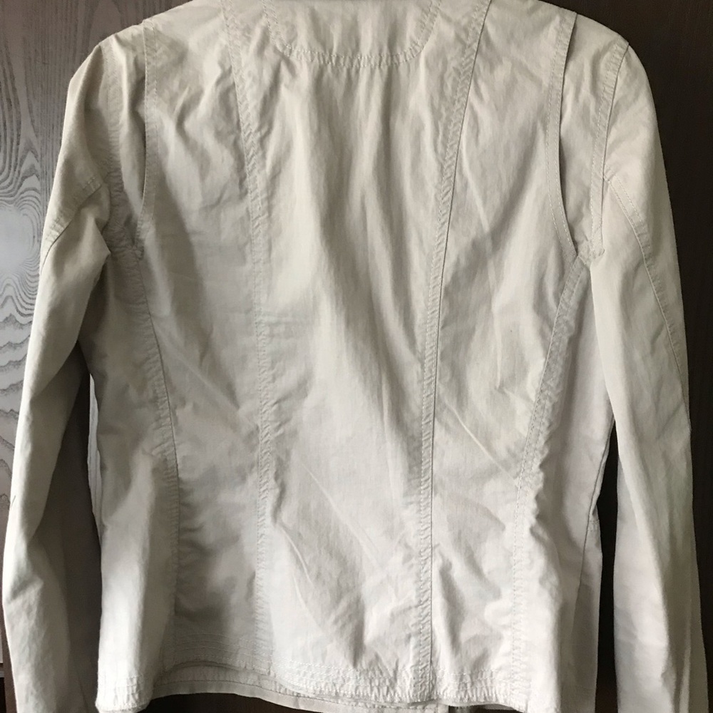 Jacket - Picture 5 of 5